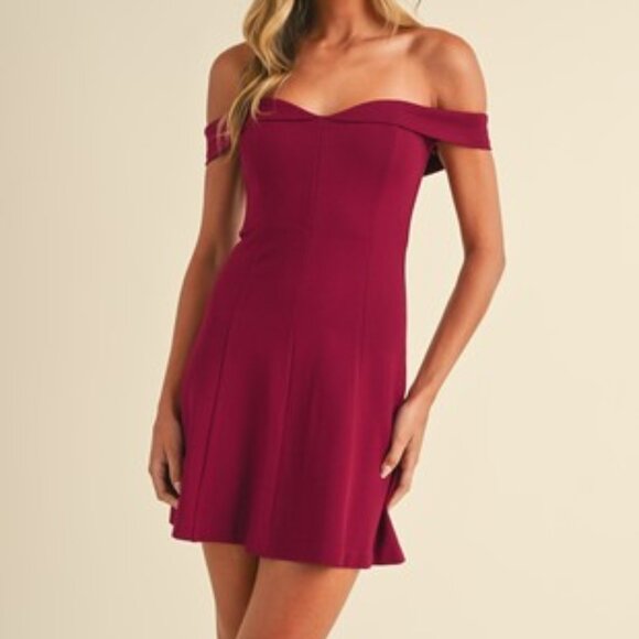 Elegant Off-Shoulder Burgundy Dress - Picture 1 of 1